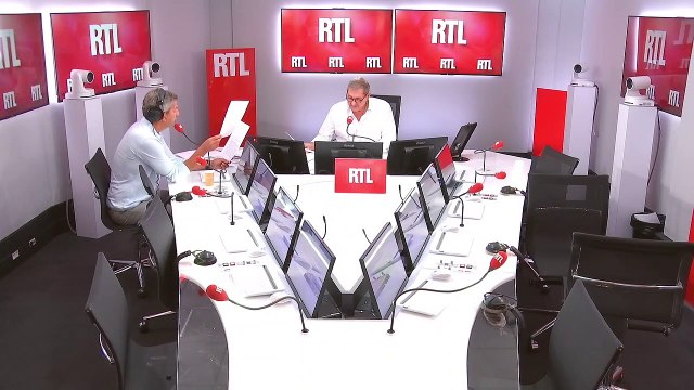 Les astuces de Michel Cymes pour travailler sans se ruiner la santé