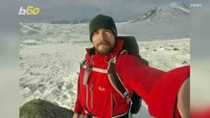 These Amazing Pictures of The Milky Way Were Taken Over A Castle