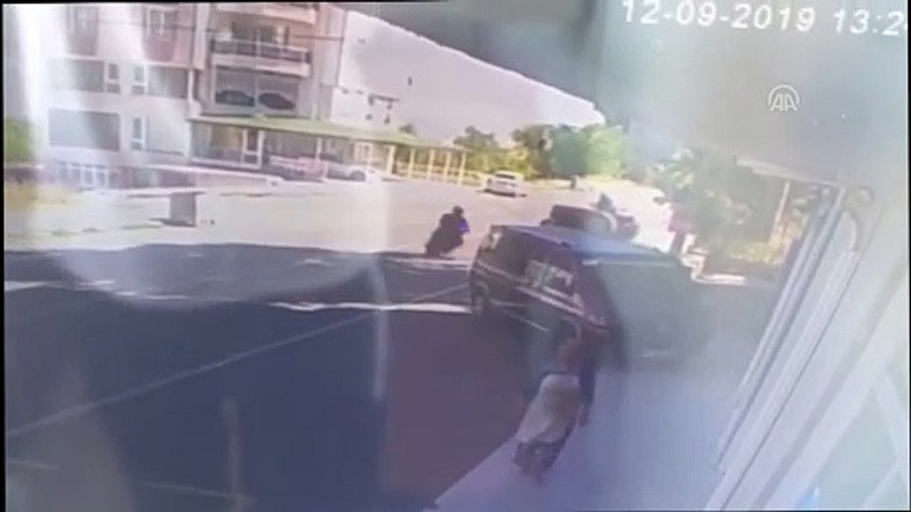 Suşehri'nde trafik kazası: 2 yaralı (2) - SİVAS