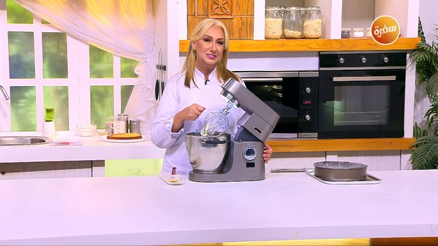 بان كيك الموز بصوص جوز الهند و الشوكولاتة - كيك جوز هند بكريمة جوز الهند | زي السكر (حلقة كاملة)