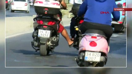 Hareket halindeki motosikletin benzini bitince...