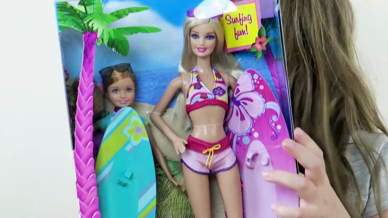 Barbie  e Brinquedos Surpresa - Kinder Ovo
