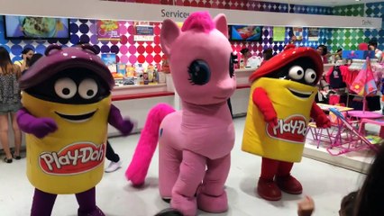 My Little Pony and Play-Doh Meet and Greet Dancing
