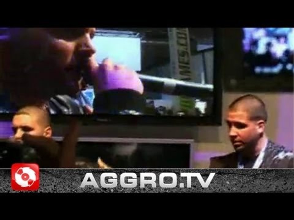FLER UND GODSILLA AUF DER GAMES CONVENTION 2008 (OFFICIAL VERSION AGGROTV)