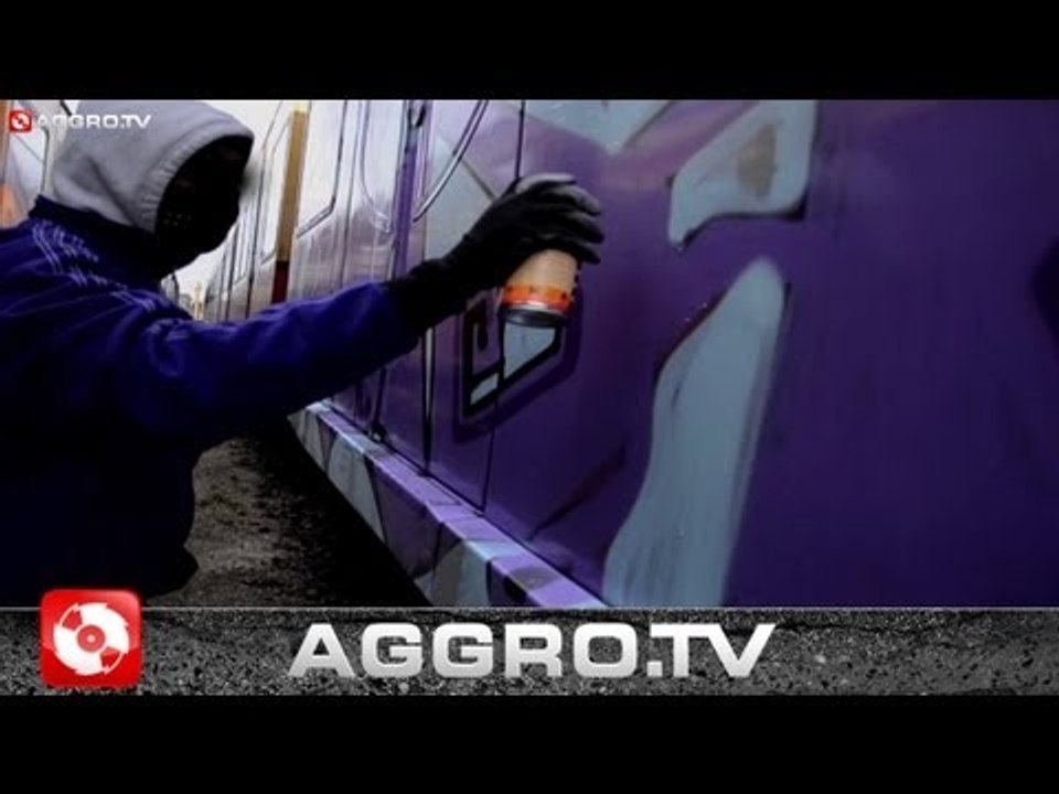 72JUMPS - 05 - ORIGINAL PART EAST VS. WEST LIVEACTION (OFFICIAL HD VERSION AGGROTV)