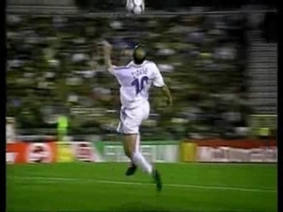 Zidane vs. Ronaldinho