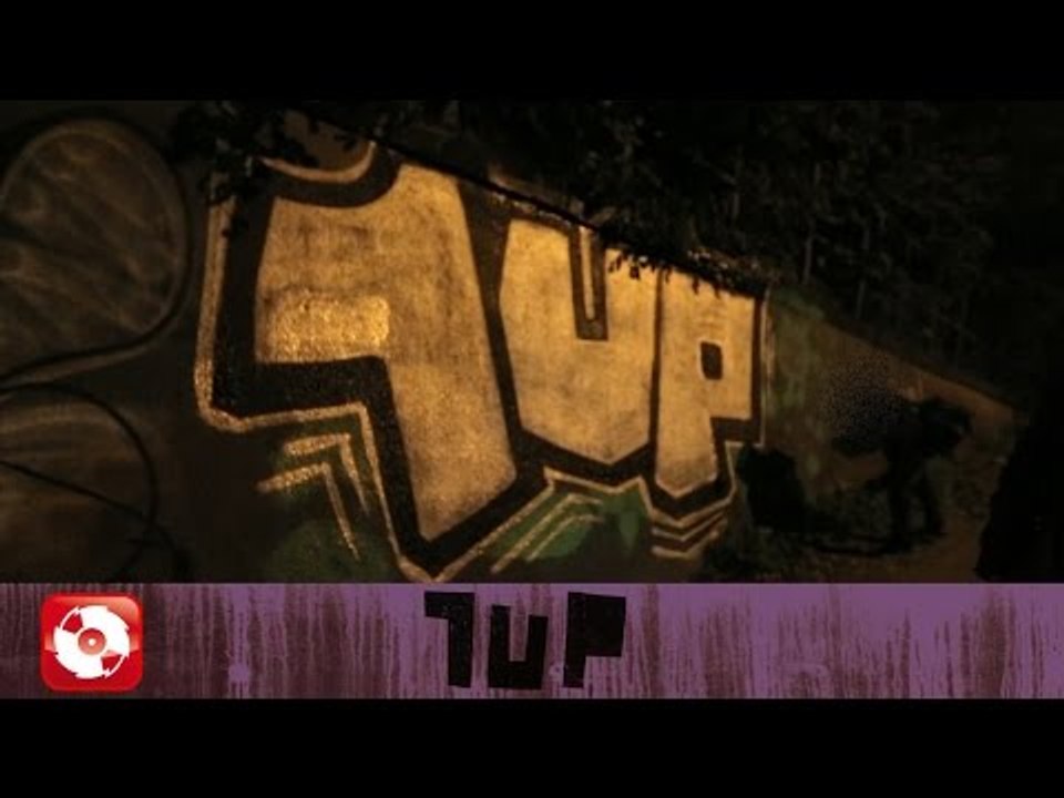 1UP - YOUNG GEES