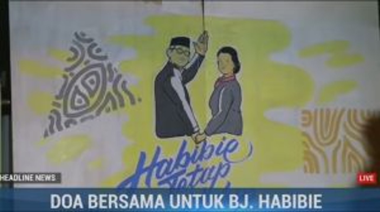 Kenang Habibie, Warga Parepare Buat Puisi dan Lukisan