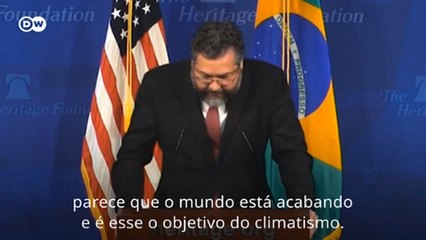 Ernesto Araújo: "Não parece haver uma crise climática"