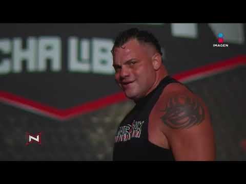 Apollo agarró a sillazos a luchadores mexicanos | Nación Lucha Libre