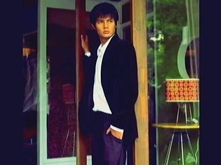 Daniel shares his life story to Vickie