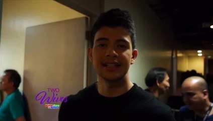 Two Wive Cast greet you a Merry Christmas and a Happy New Year!