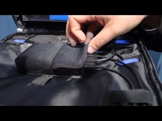 #2013CES: Mochila TYLT con pila para gadgets, silla entrenadora para bebés y cama de masajes