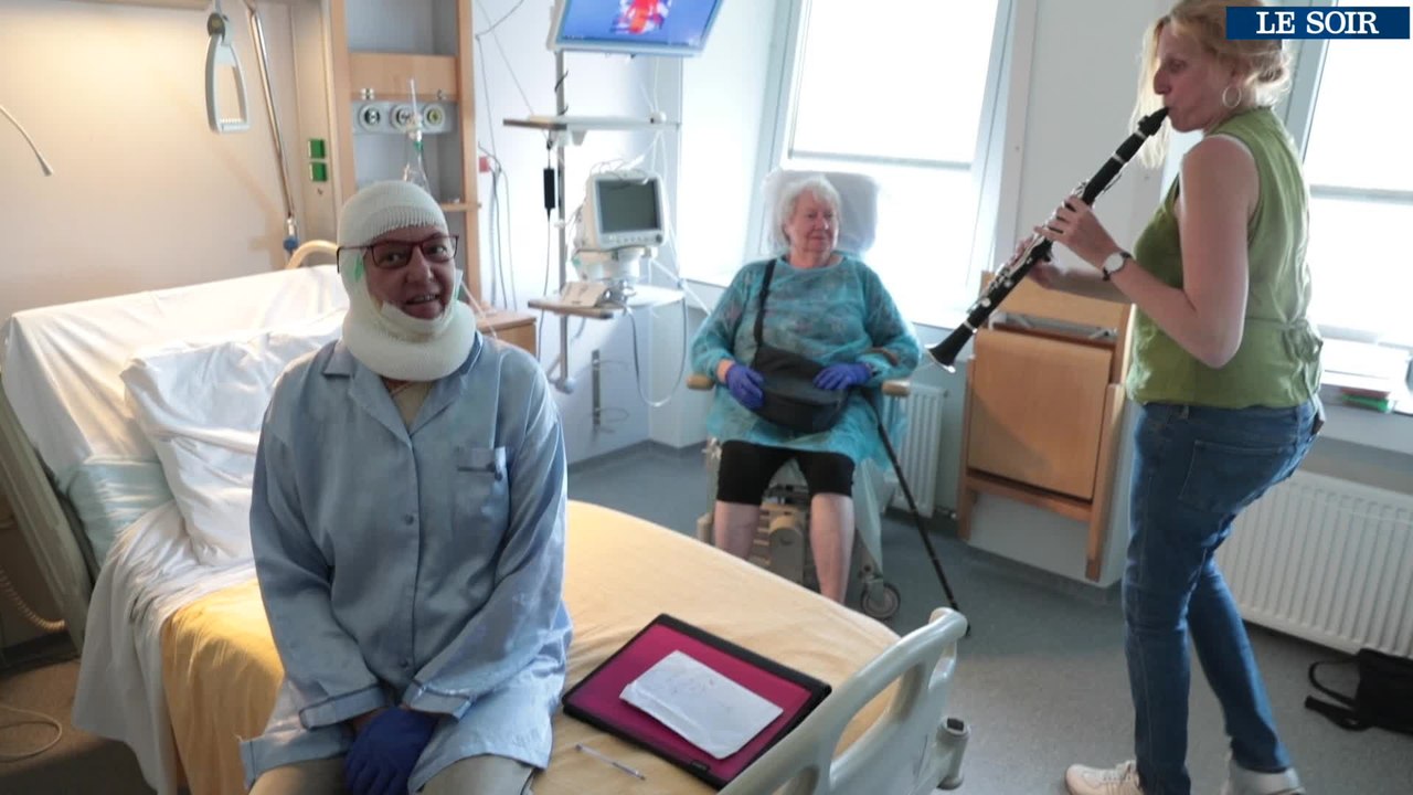 Avec des musiciens bénévoles,  au chevet des grands brûlés