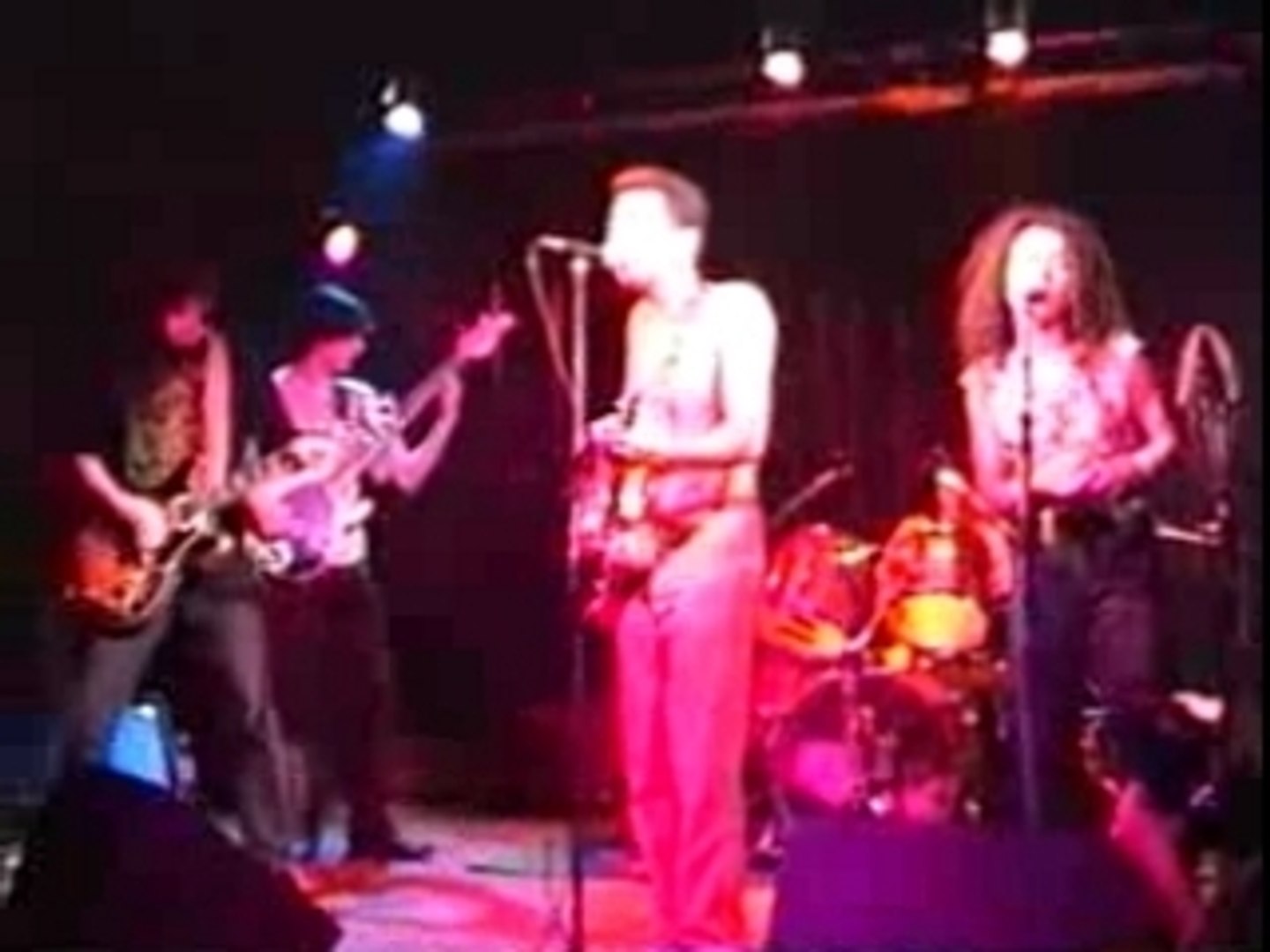 ⁣The Famous Knowledge