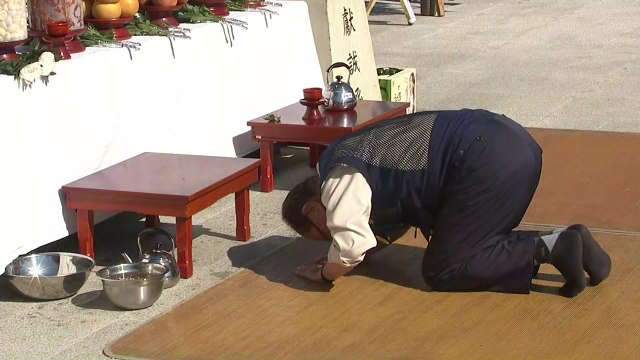 이산가족 상봉 바랐건만 ...실향민 합동 차례 / YTN