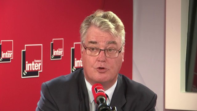 Jean-Paul Delevoye : A métier identique, retraite identique : comment justifier qu'un chauffeur de bus à Bordeaux n'ait pas la même retraite que le chauffeur de bus à Paris. C'est fini, nous l'avons dit, nous l'assumons