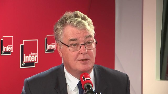 Jean-Paul Delevoye : Qui va définir la valeur du point ? Nous proposons que dans la gouvernance il y ait un équilibre entre l'intérêt de l'État et les partenaires sociaux