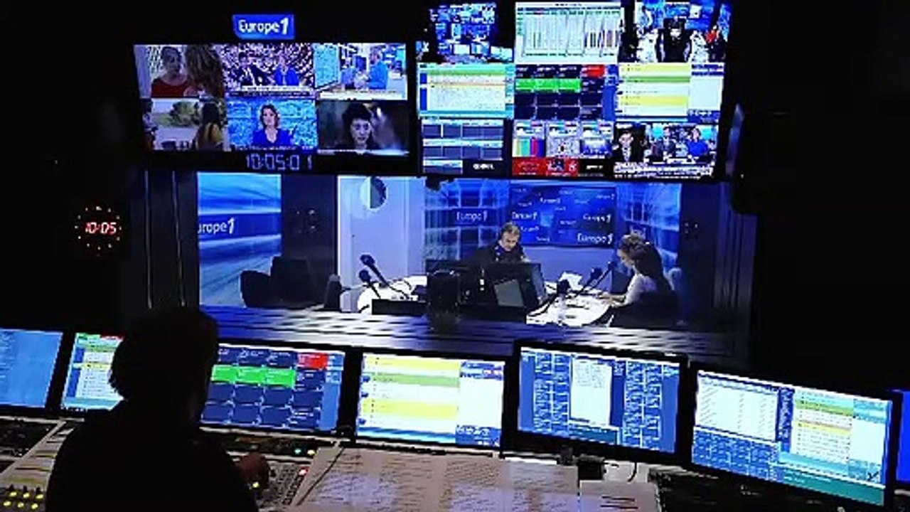 Du retour d'Isabelle Adjani au départ de Maître Gims en passant par l'anniversaire du Moulin rouge et le boycott de l'album des Vieilles canailles