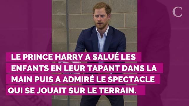 PHOTOS. Un papa affectueux : le prince Harry s'offre une séance câlin en marge d'un match de rugby