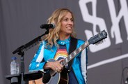 Sheryl Crow 'respects' Taylor Swift
