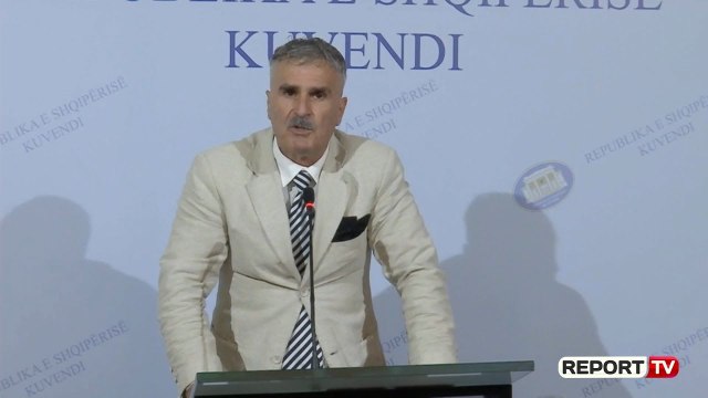 Report TV - Gjuzi i përgjigjet Lulzim Bashës: Dil e bej ADN e na trego cili je