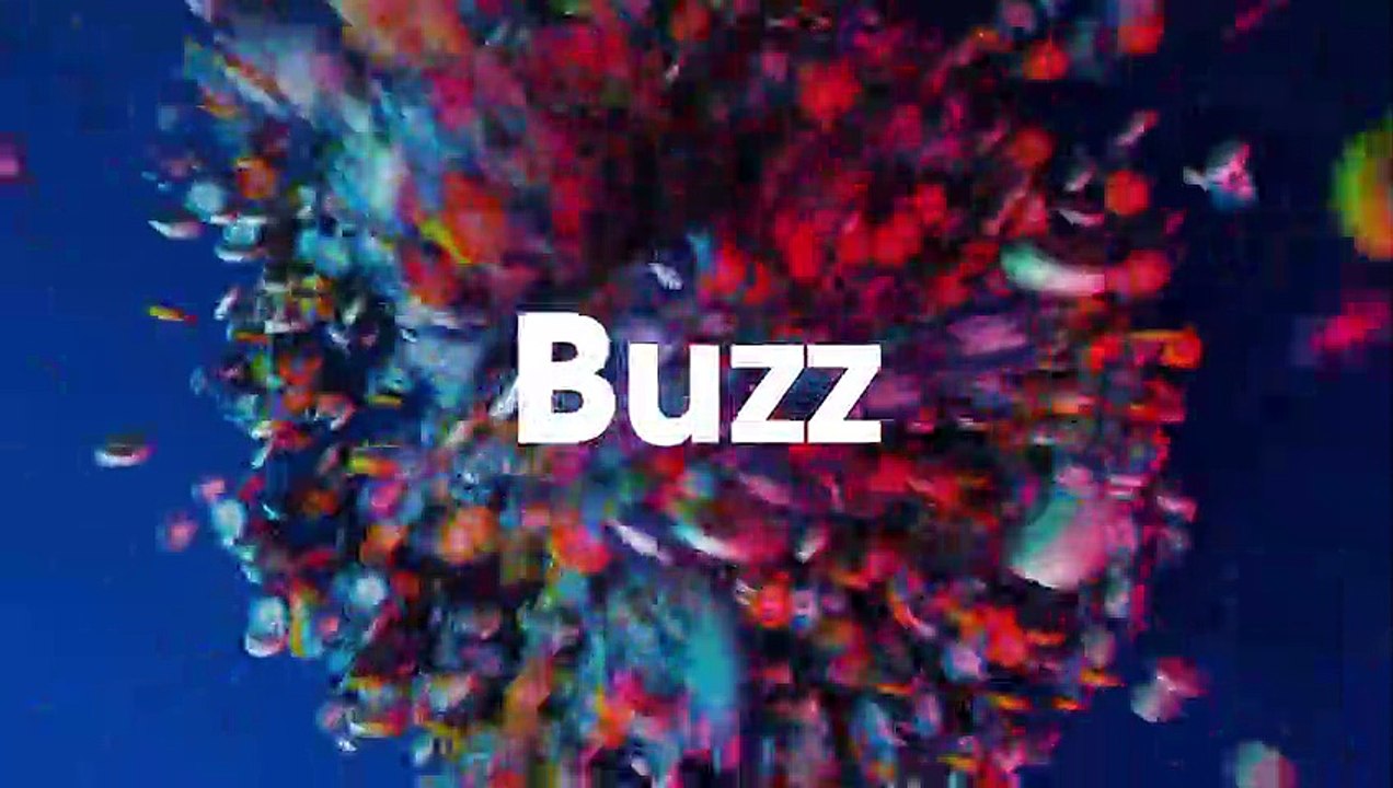 VIDÉO : un homme fait tomber des boissons qu’il vendait et la réaction des gens autour émeut la toile