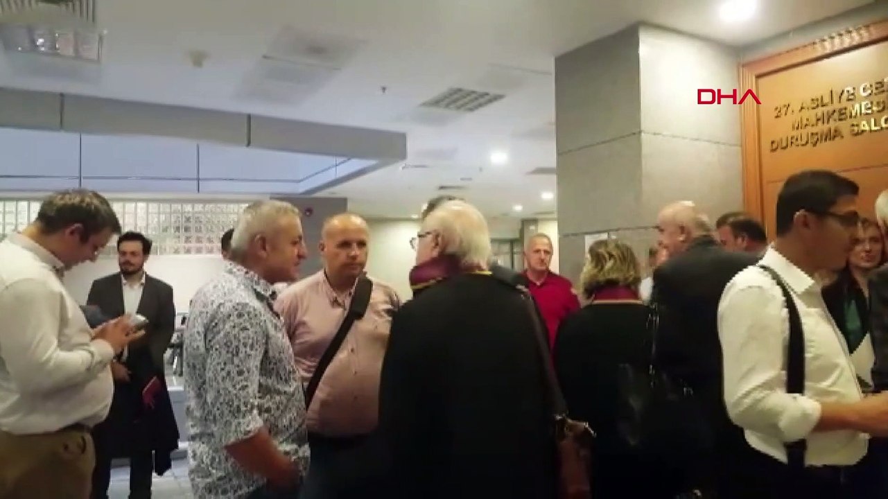 Rasim Ozan Kütahyalı’ya 10 ay hapis cezası!