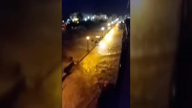 Noche de localidades aisladas y rescates en la ribera de Segura