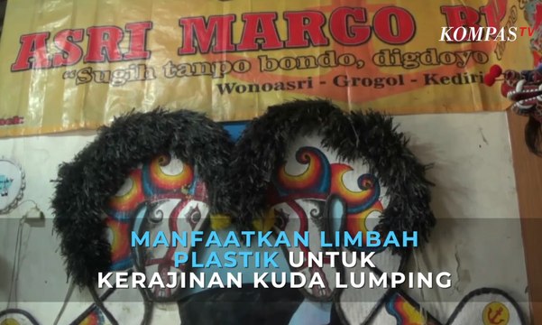 Memanfaatkan Limbah Plastik untuk Kerajinan Kuda Lumping