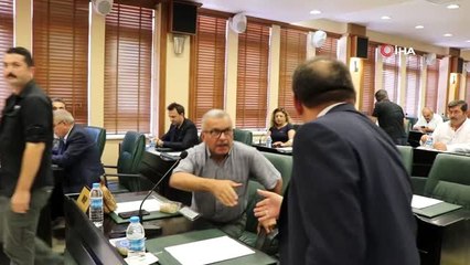 Başkan Mustafa Demir: "Türkiye'de otopark sistemini çözmüş şehirlerden birisi olmak zorundayız"