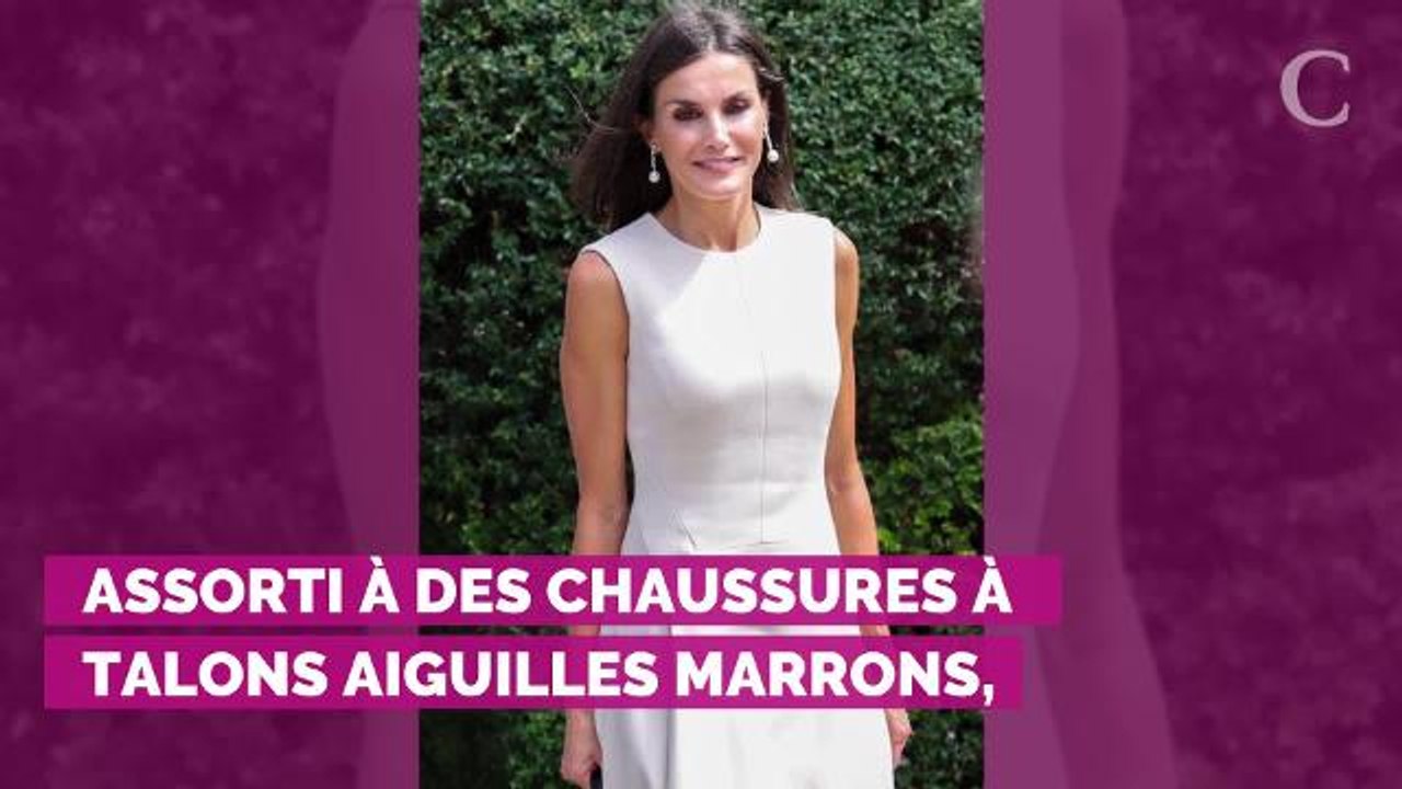 PHOTOS. Letizia d'Espagne recycle l'une de ses robes fétiches lors d'une apparition à Séville
