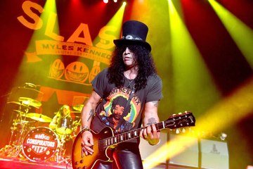 Slash Confirms a New Guns N' Roses Album Is in the Works