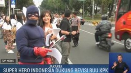 Aksi Superhero Indonesia Dukung Revisi UU KPK