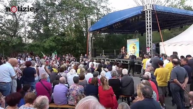 Zingaretti, cocktail giallo-rosso alla Festa de l'Unità Così salviamo l'Italia | Notizie.it