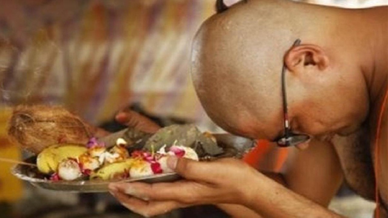 श्राद्ध 2019 : पितृ पक्ष में जरूर करें ये काम, चमकेगी किस्मत | Pitru Paksha Good Luck Upay | Boldsky