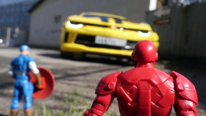[EXPERIMENT] MARVEL AVENGERS VS BUMBLEBEE [CAR FROM TRANSFORMERS MOVIE]