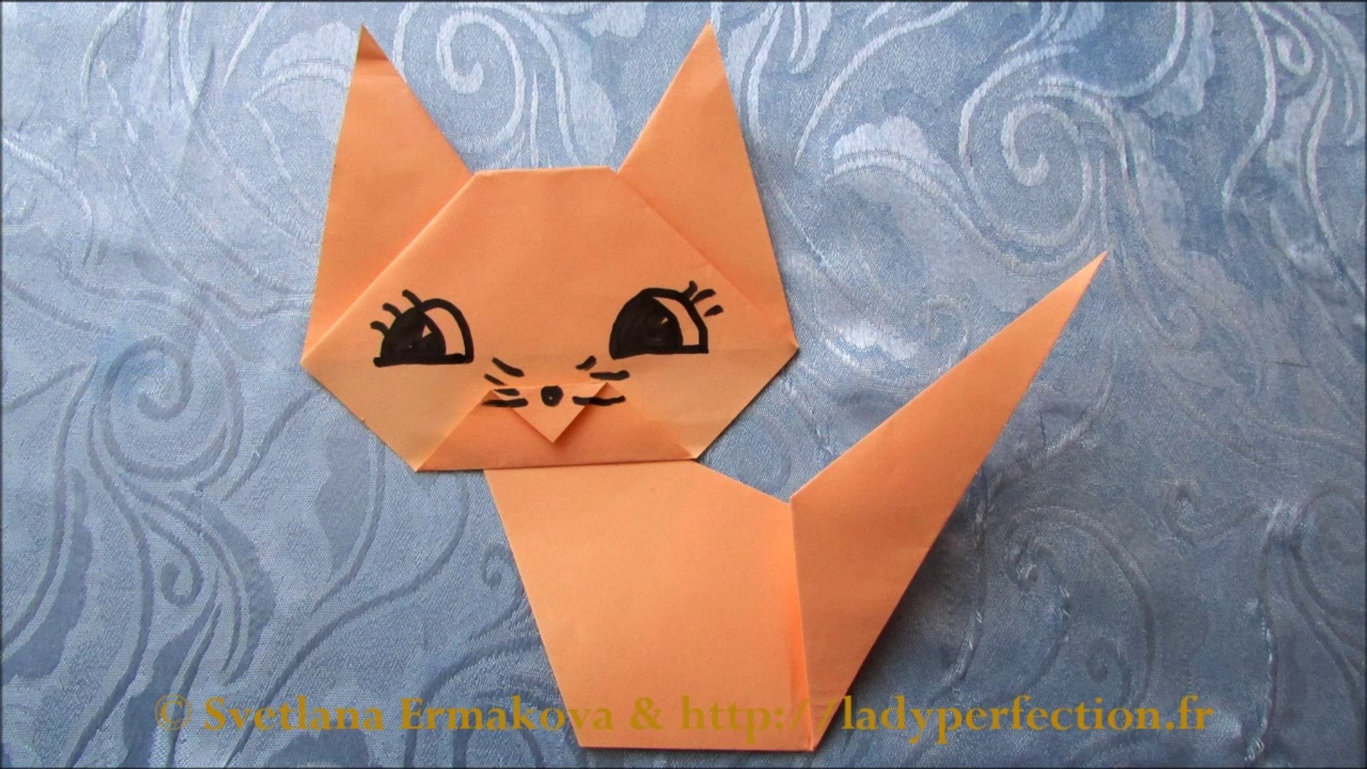 Кошка из бумаги
