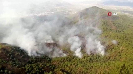 Ortaca'daki yangına havadan müdahale devam ediyor