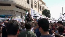 مظاهرات بشمال سوريا لمطالبة المجتمع الدولي بوقف الضربات الروسية