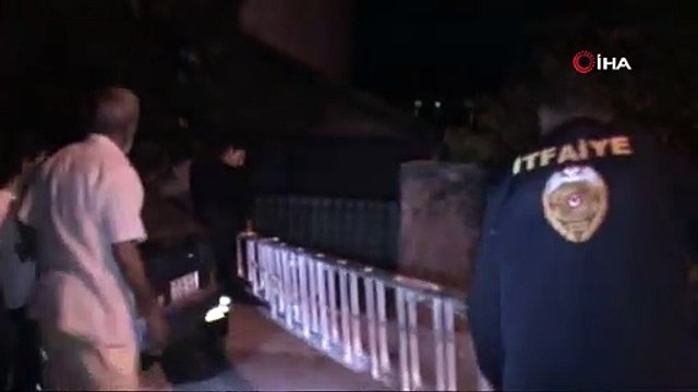 Hayvan S.O.S: Kuyuya düşen yavru kediyi itfaiye kurtardı
