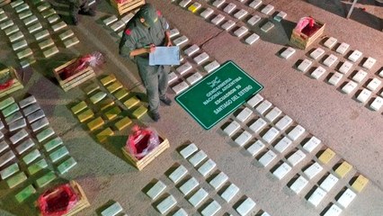 Narcoverduleros:  esconden 408 kilos de cocaína en un camión de vegetales