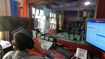 مقدم برامج ومخرج إذاعي ضرير في اليمن