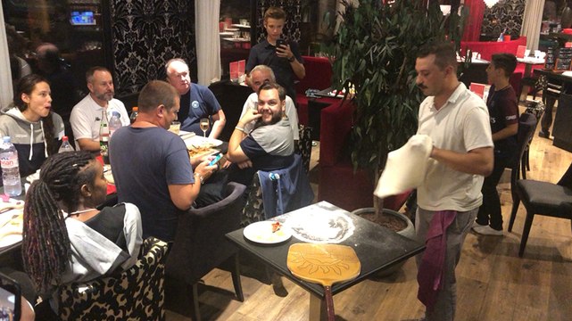 Brest. Les basketteuses de Nantes Rezé prennent une leçon… de pizza !