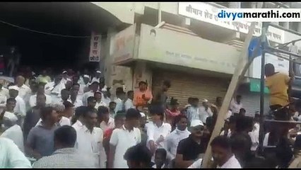 पवारांच्या बालेकिल्यात मुख्यमंत्र्यांचा हल्लाबोल, घोषणाबाजी करताना राष्ट्रवादीच्या कार्यकर्त्यांवर लाठीचार्ज