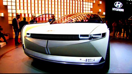 Frankfurt motor show: Companies go big on electric