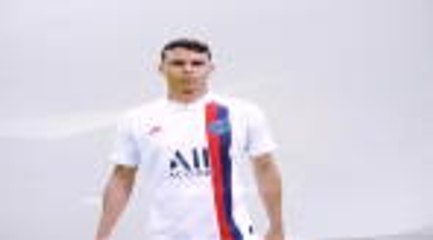 PSG - Un troisième maillot pour fêter les 30 ans du partenariat avec Nike