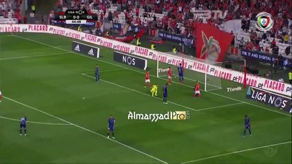 مساهمة عادل تاعرابت