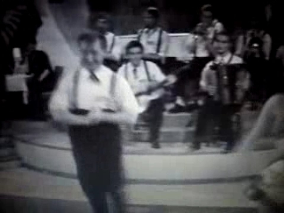 Bourvil - Mademoiselle