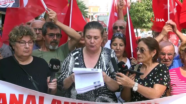 Diyarbakır'daki annelere destek verip, HDP'nin kapatılması için imza kampanyası başlattılar
